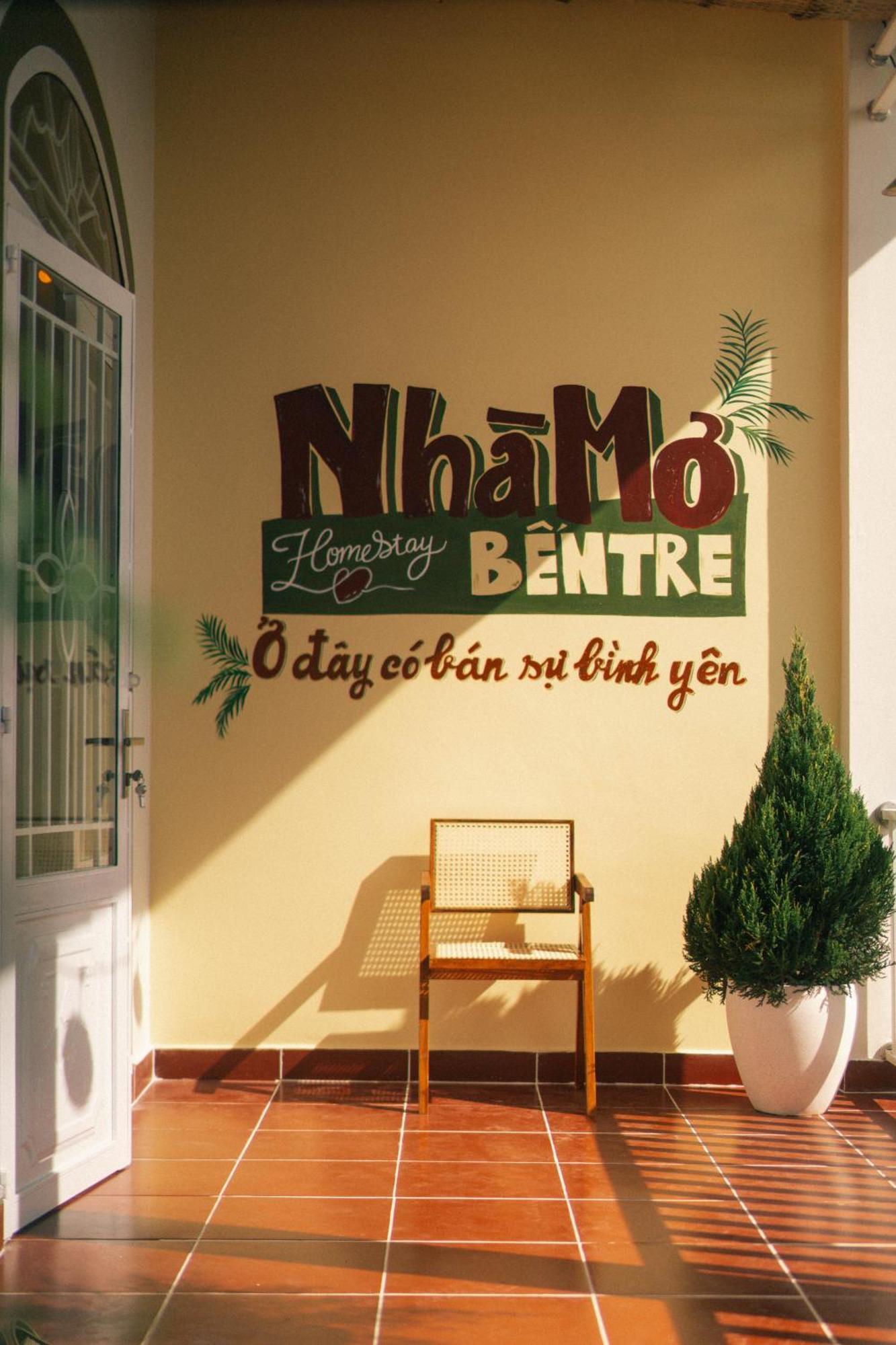 Phong Mo - Nha Mo Homestay Ben Tre Exterior foto